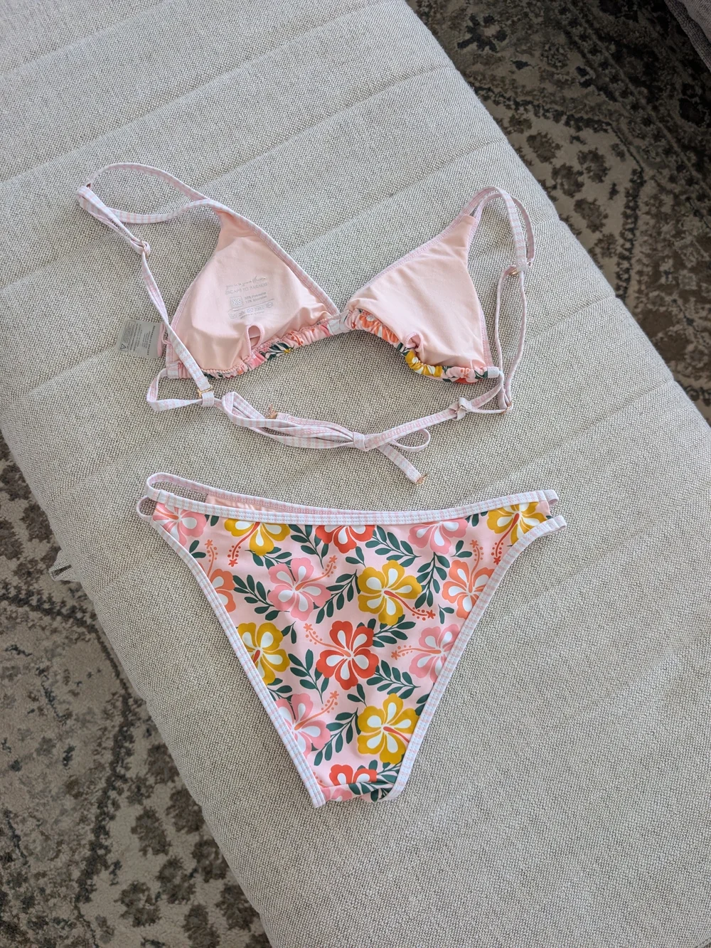 escape to paradise adjustable charming